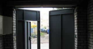 Купить гаражные ворота распашные Торжок, цена от 3931 руб.
